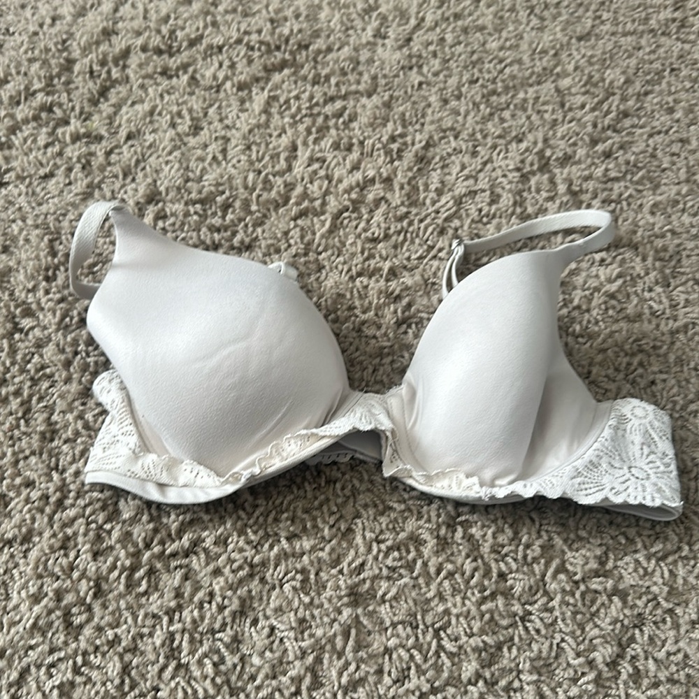 Aerie Real Sunnie Full Coverage 32C